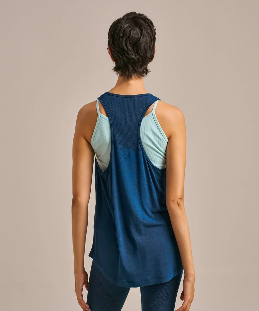 Seamless Relaxed Training Top - Image 2